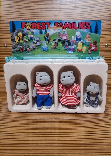 Sylvanian forest families - sylvanian,
