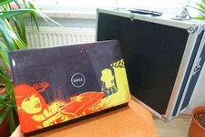 DELL 1545 Streetware Design 15 Zoll HD l 4GB RAM l Windows 8 Pro l DVD l EXTRAS
