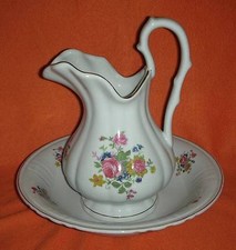 Wunderschöne Waschschüssel