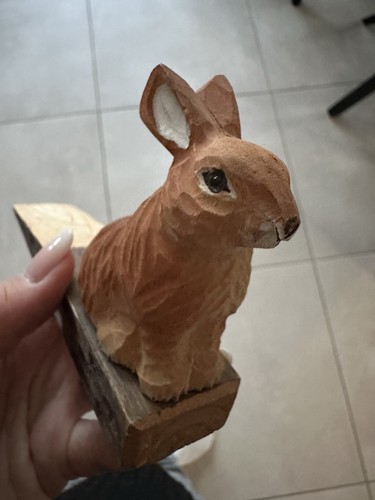 Geschnitzter hase osterhase - hase,