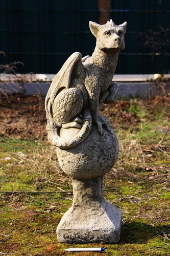 Drache eryl aus - aus, serie