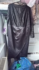 abendkleid schwarz : Satin