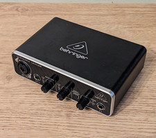 Behringer UMC22 U-Phoria 2x2