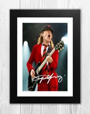 Angus Young AC DC 5 A4 mounted