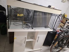Juwel Eck-Aquarium 190 Liter mit Unterschrank
