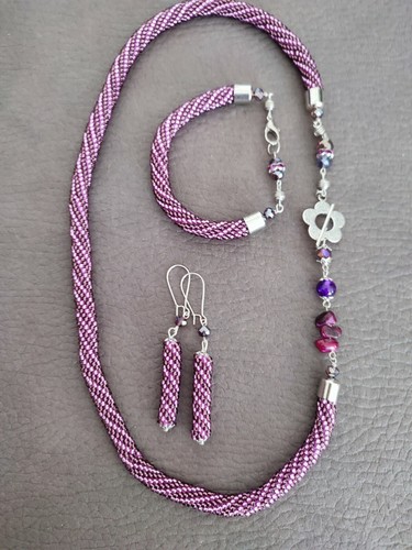 Selbstgemachter schmuck - selbstgemachter,