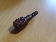 Einstellschraube für Ölpumpe
