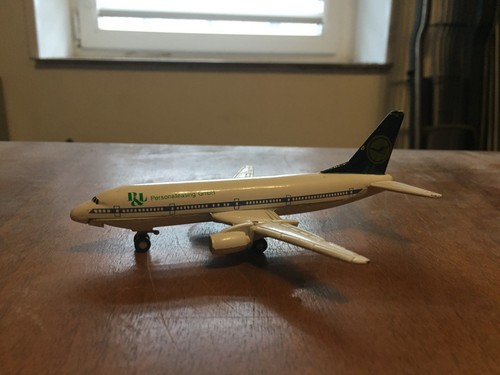 Deles 737 300 - 737, modellflugzeug