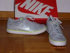 Nike Capri Schuhe Sneaker grau