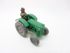 Wiking: Traktor, Trecker mit schöner Fahrer-Farbe (GK114)