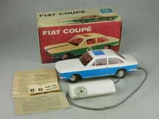 PIKO Anker Fiat 124 Coupe DDR