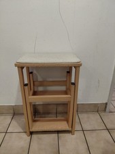 Klappbare 3 Stufen Holztreppchen, geeignet für Innenraum von Wohnwagen.