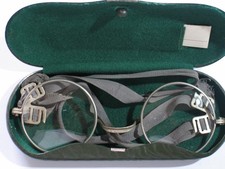 Alte Antike Nickelbrille.