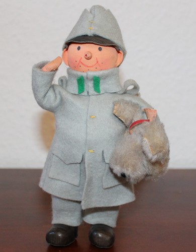 Gut erhaltener soldat schwejk - erhaltener,