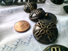 Konvolut Knöpfe in Knopfröhrchen, mit Steg, 22 mm, bronzefarben, N E U - Metall