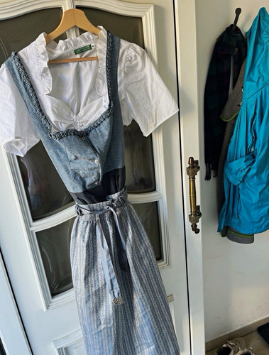 Dirndl mit bluse und - 40,