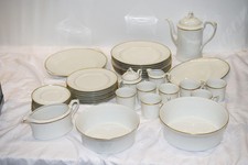 Porzellan Königlich pr. Tettau - Konvolut Geschirr - Gold Rand