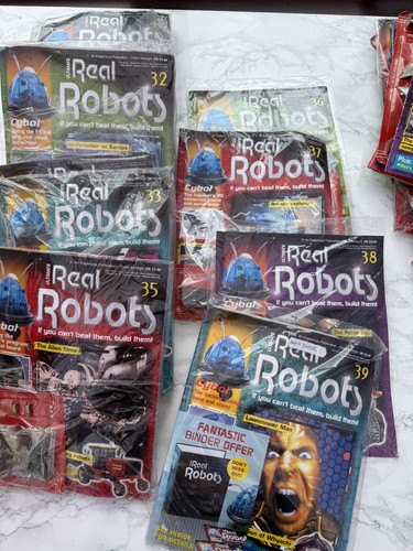 Ultimate real robots magazine - ultimate,