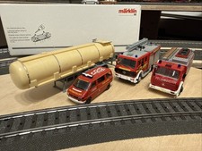 H0 Feuerwehr Szene, VW Bus Und Mercedes Benz