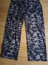Herrnhose Militärmuster Flanell