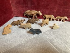 Geschnitztes Holz, Löwen, Tiger, Elefant, Ente, Hund, Vogel,Eichhörnchen
