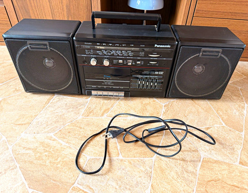 Panasonic c32 radio - panasonic, rx-c32