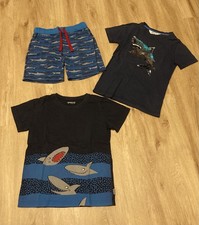 Jako O Jungen Shorts Gr.116/122 + T-Shirt Gr.128/134 +H&M 122/128 Guter Zustand 