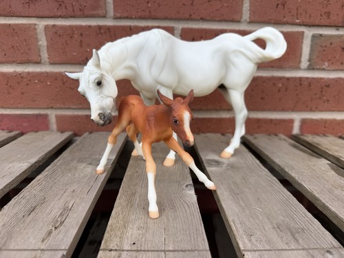 Breyer trachtenstute und - breyer,