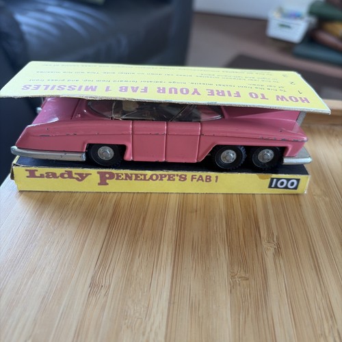 Dinky toys lady penelope - toys, penelope’s