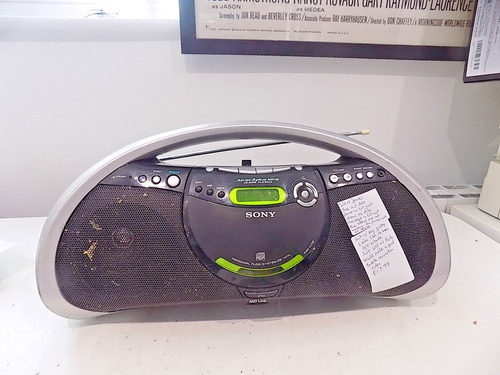 Sony yn7l personal audio - sony,