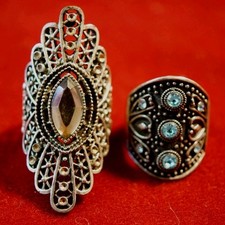 2 extravagante Ringe Silber farben mit Farbsteinen Boho Hippie Schmuck