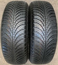 2 Winter Tires GoodYear Vector