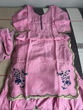 Salwar Kameez mit Dupatta-