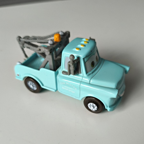 Mattel tow mater - mattel,