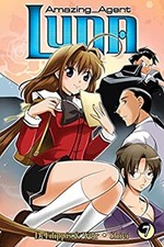 Amazing Agent Luna Paperback