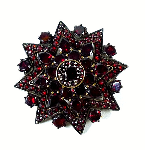 Alte granat brosche - granat, sehr