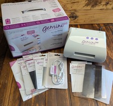 ★Crafters Companion Gemini Go★ elektrische Stanz- und Prägemaschine