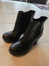 H&M Divided Damen klobige Plateau Stiefeletten schwarz Kunstleder Gr. 6 EUR 39-