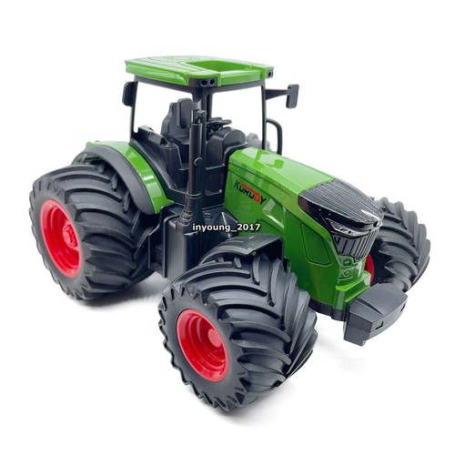 Traktor mit breit - breit, räder