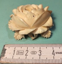 Antike Rosette Brosche aus