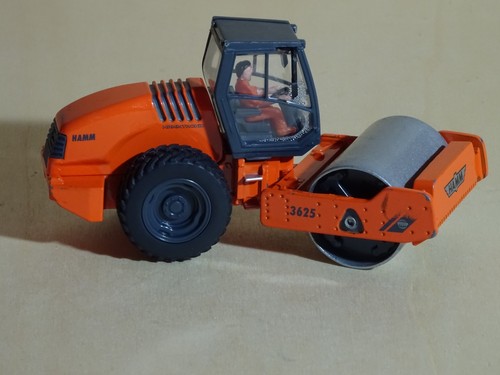 Siku bau 3550 walzenzug hamm - bau,