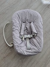 Tripp Trapp Newborn Set mit Spielzeughalter, Rauchfrei, Gepflegt