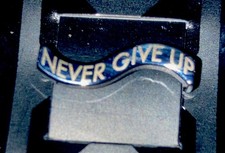 Zox Never Give Up Wave Charm