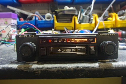 Oldtimer grand prix - grand, autoradio