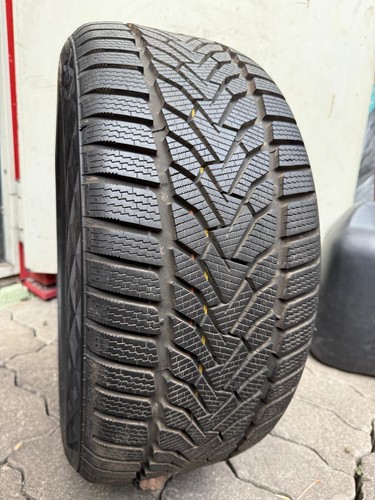 Uniroyal winterexpert 235 - winterexpert, 235/45