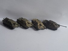 4 dt. Jagd-Panther, Takara World tank Museum Tanks, 1:144, Cando, im Show Case