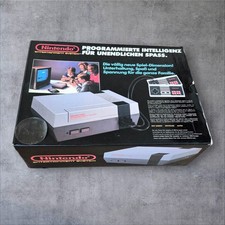 NINTENDO NES Konsole in OVP /