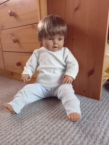 Babypuppe gebraucht - ,