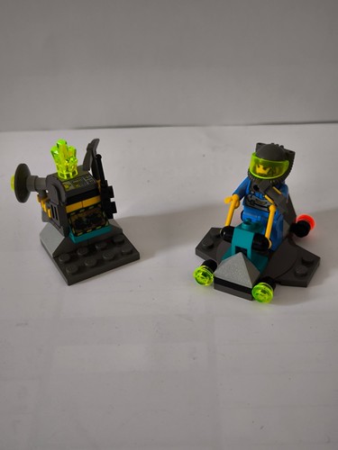 Lego rock raiders - raiders:, scout