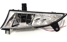 fits SCANIA P G links Zusatzscheinwerfer in Frontgrill Kühlergrill scheinwerfer 